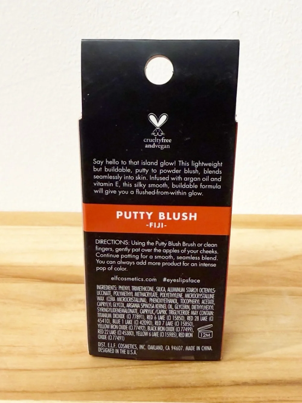 NIB E.L.F. Putty Blush in Fiji